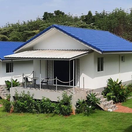 Corsita Resort 麦岛 外观 照片
