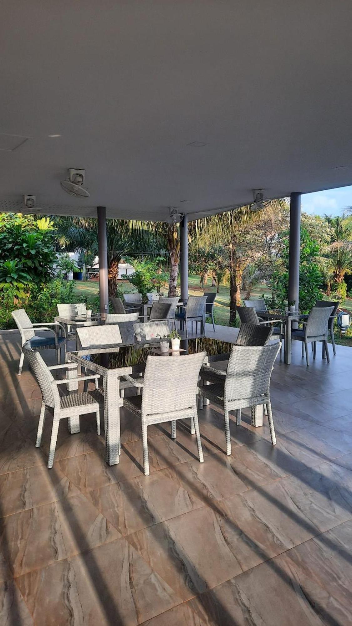 Corsita Resort 麦岛 外观 照片